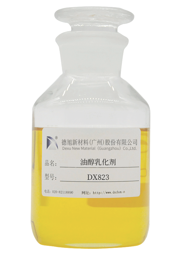 DX823
